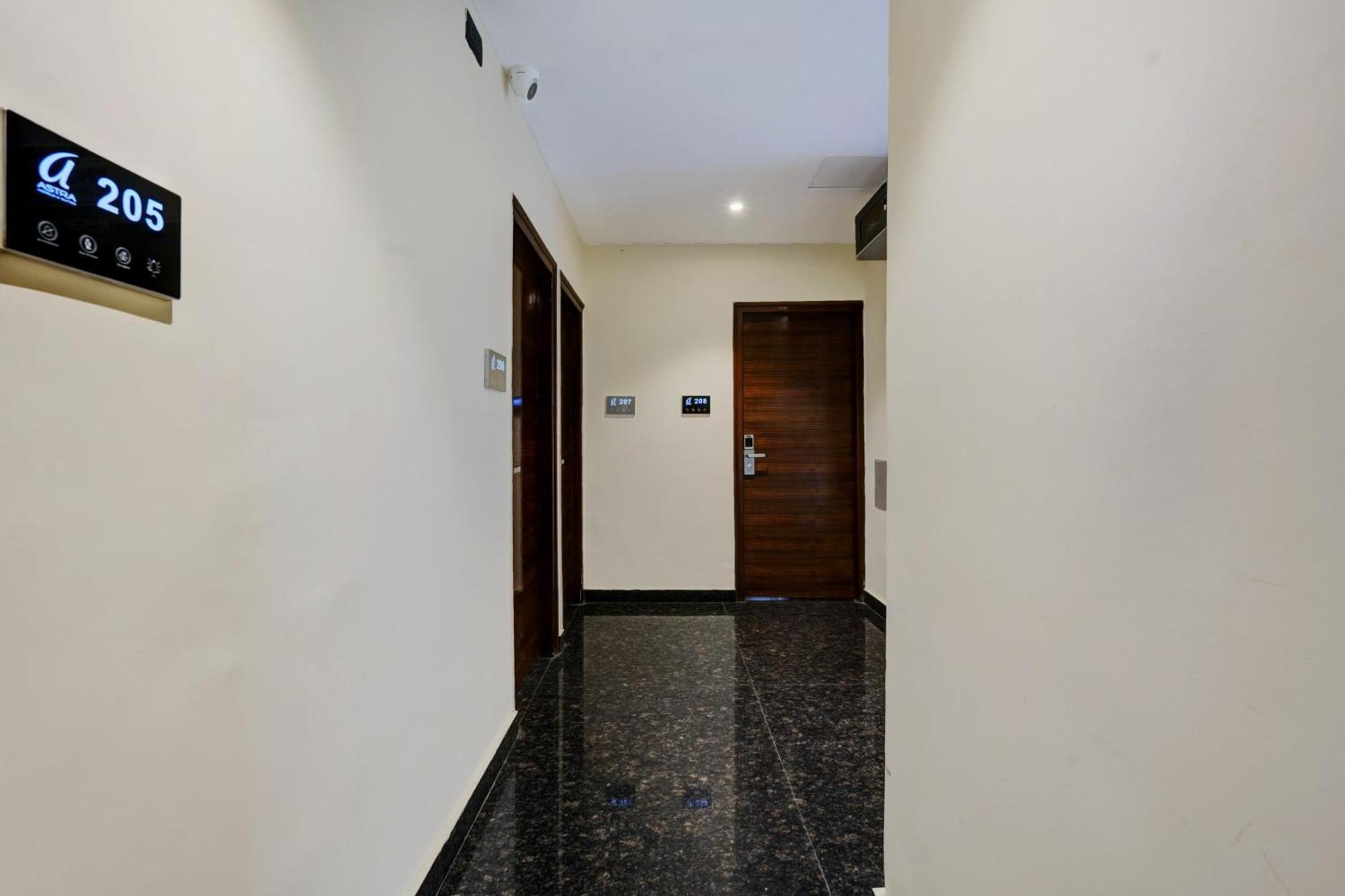 Astra Hotels & Suites - Koramangala Μπανγκαλόρ Εξωτερικό φωτογραφία