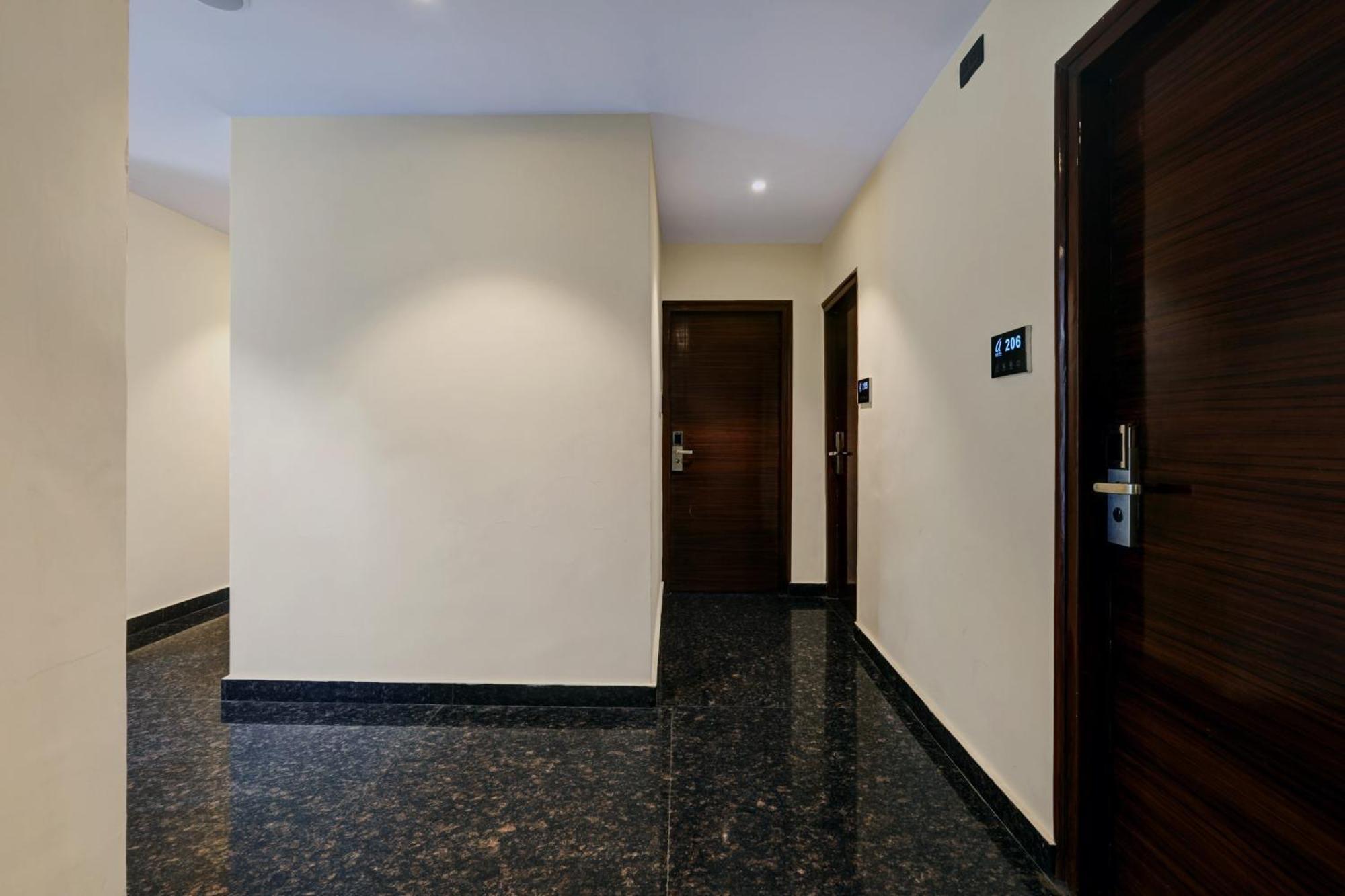 Astra Hotels & Suites - Koramangala Μπανγκαλόρ Εξωτερικό φωτογραφία